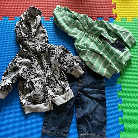 3pcs BUNDLE hoodies and jeans